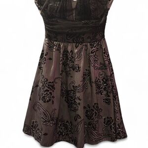 Zum Zum by Niki Livas Black and Silver Vintage Floral Midi Dress